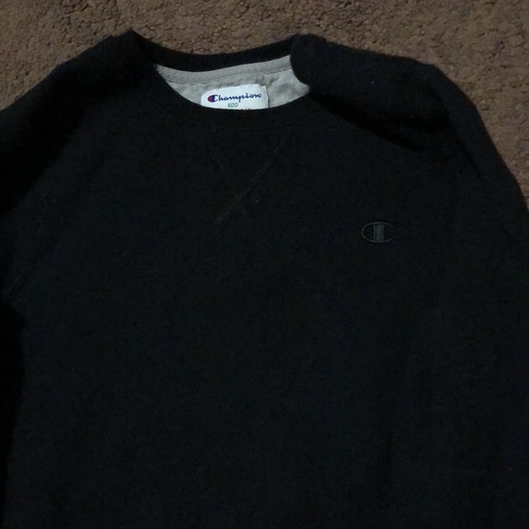 Champion Crewneck - Picture 2 of 4